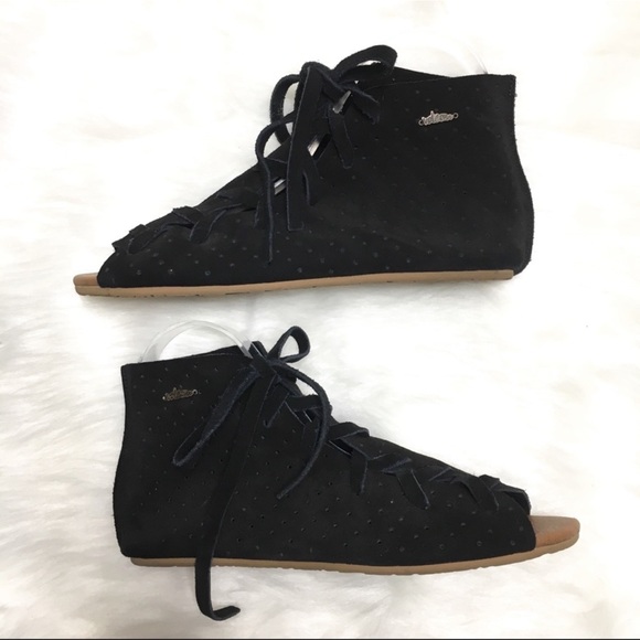 Volcom Sandals - Picture 2 of 7